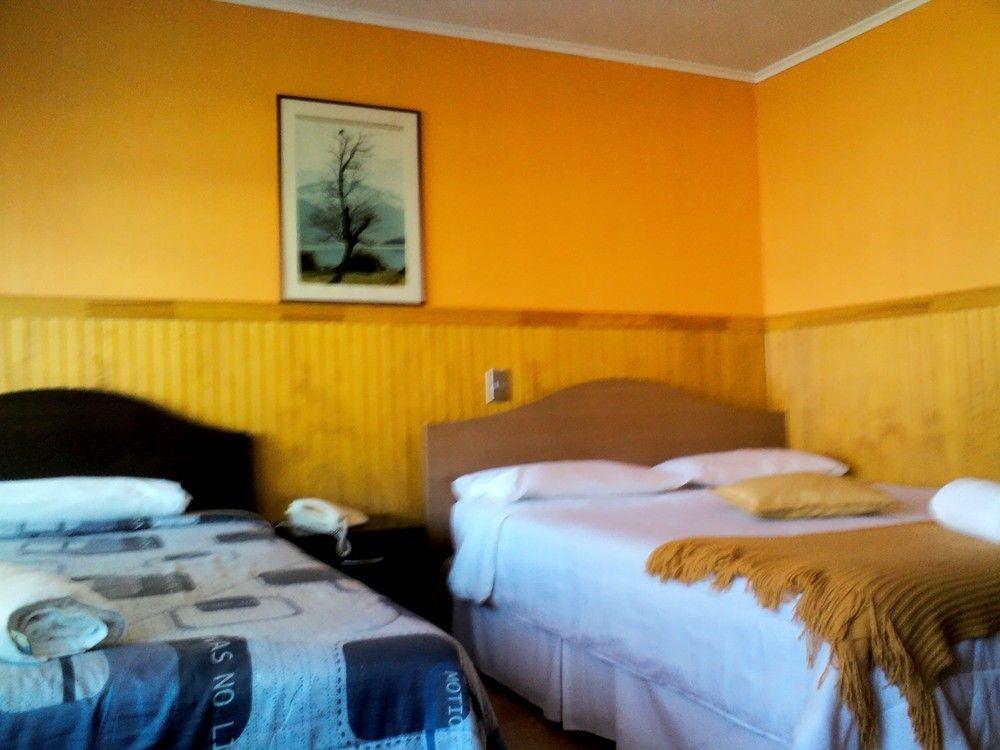 Alberto Agostini Hotel Puerto Natales Esterno foto